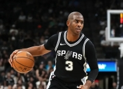 英雄联盟总决赛时间-关于马刺队中锋空缺，应对危机人人担当的信息