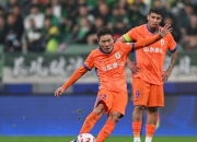 英雄联盟总决赛-京鲁大战：国内两支豪门球队的较量！