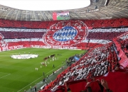 英雄联盟总决赛2025-拜仁慕尼黑凭梅开二度战胜莱比锡，保持榜首的简单介绍