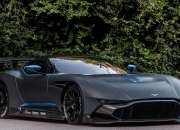 英雄联盟总决赛直播-极速赛道与黄金篮板，当F1争冠战遇见京城篮球风云