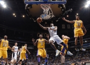 英雄联盟总决赛直播-红牛VS法拉利，赛道上的公牛碾压太阳