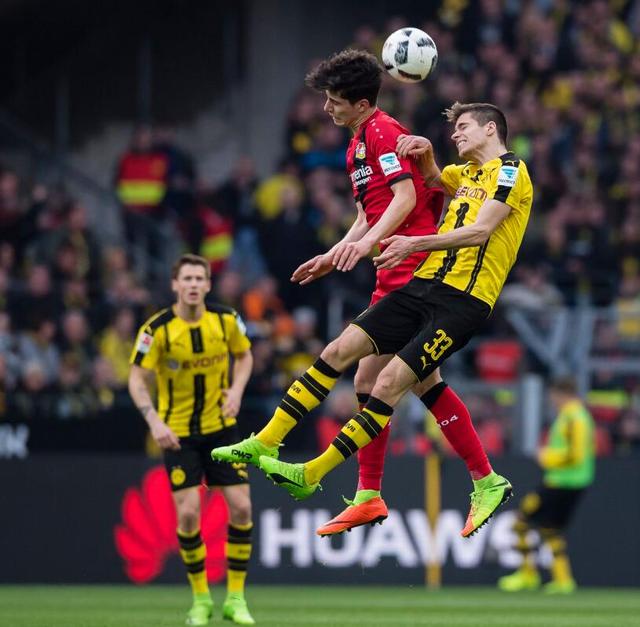 柏林赫塔豪取三分，继续保持领先位置的简单介绍