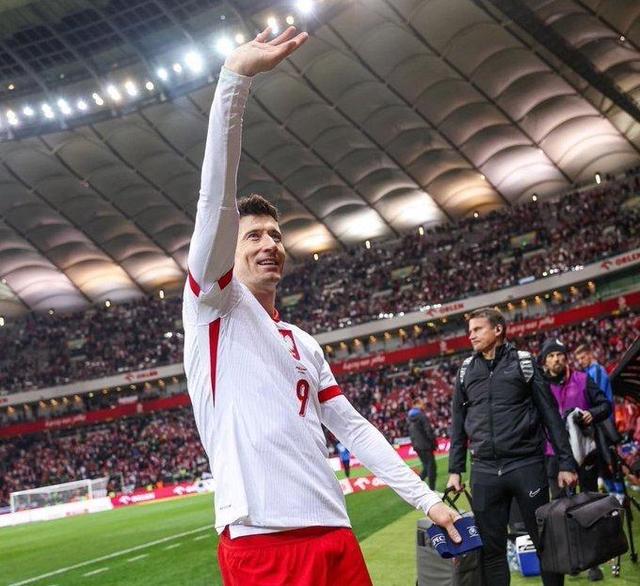 波兰队主场力克乌克兰队,取得三分 波兰队主场力克乌克兰队,取得三分