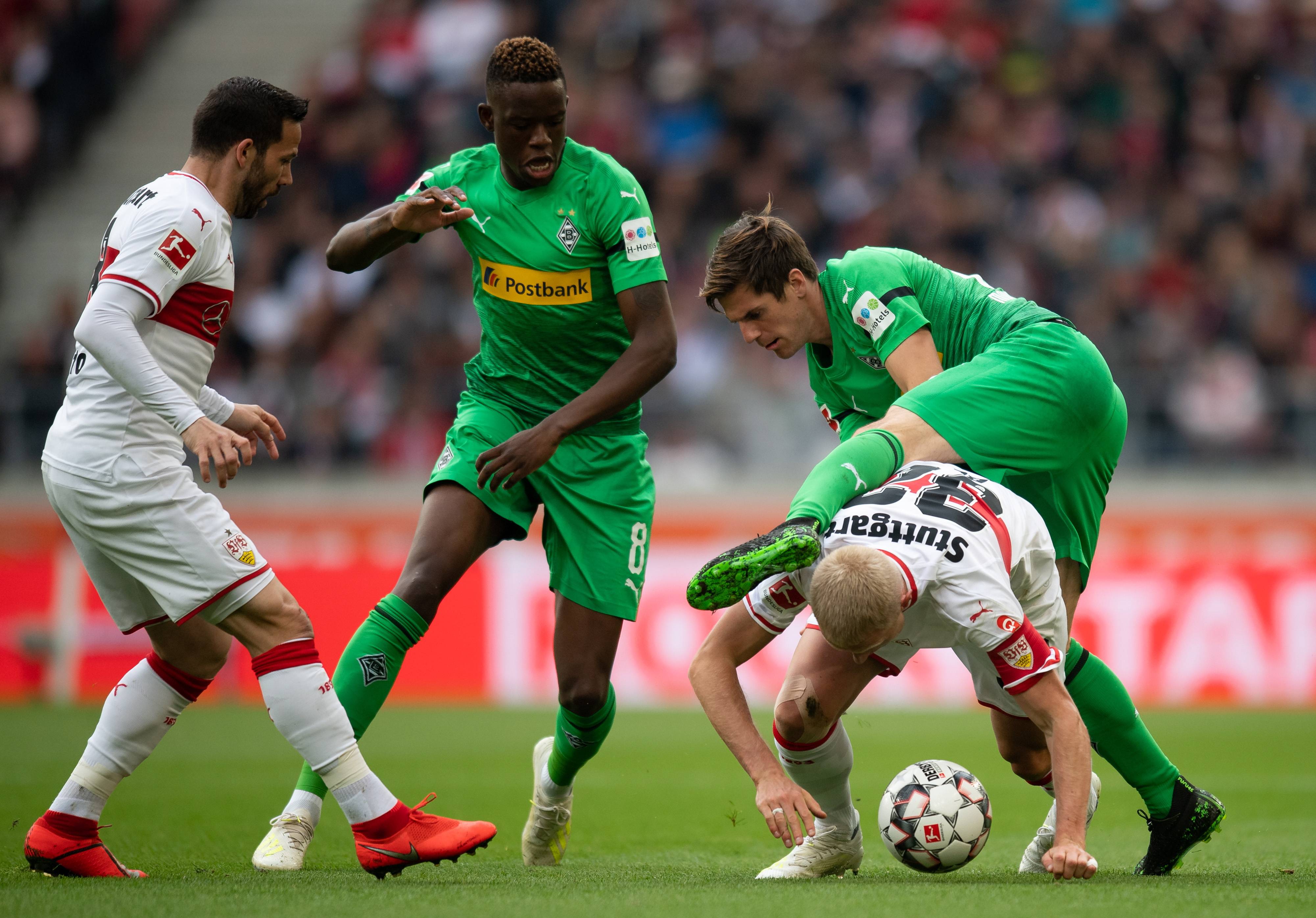 沃尔夫斯堡在比分激增下赢得比赛的简单介绍