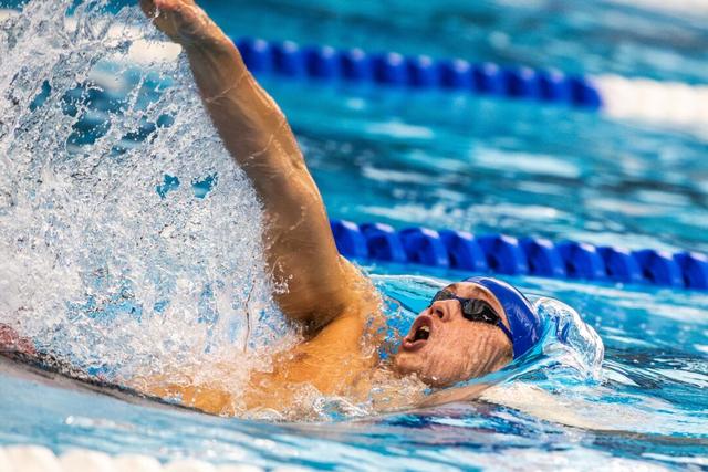 美国选手凭借出色表现获得游泳冠军! 美国选手凭借出色表现获得游泳冠军!