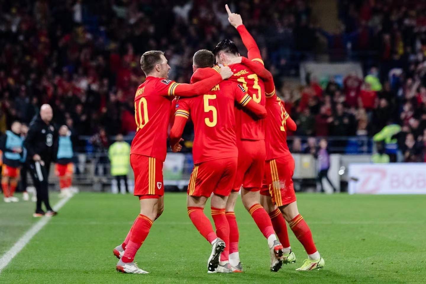 关于爱沙尼亚-波斯尼亚，出线前景堪忧的信息