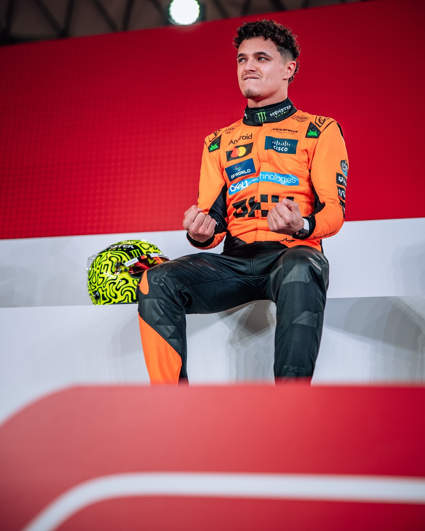 红牛二队轻取哈斯车队,汉密尔顿状态火热 红牛二队轻取哈斯车队,汉密尔顿状态火热